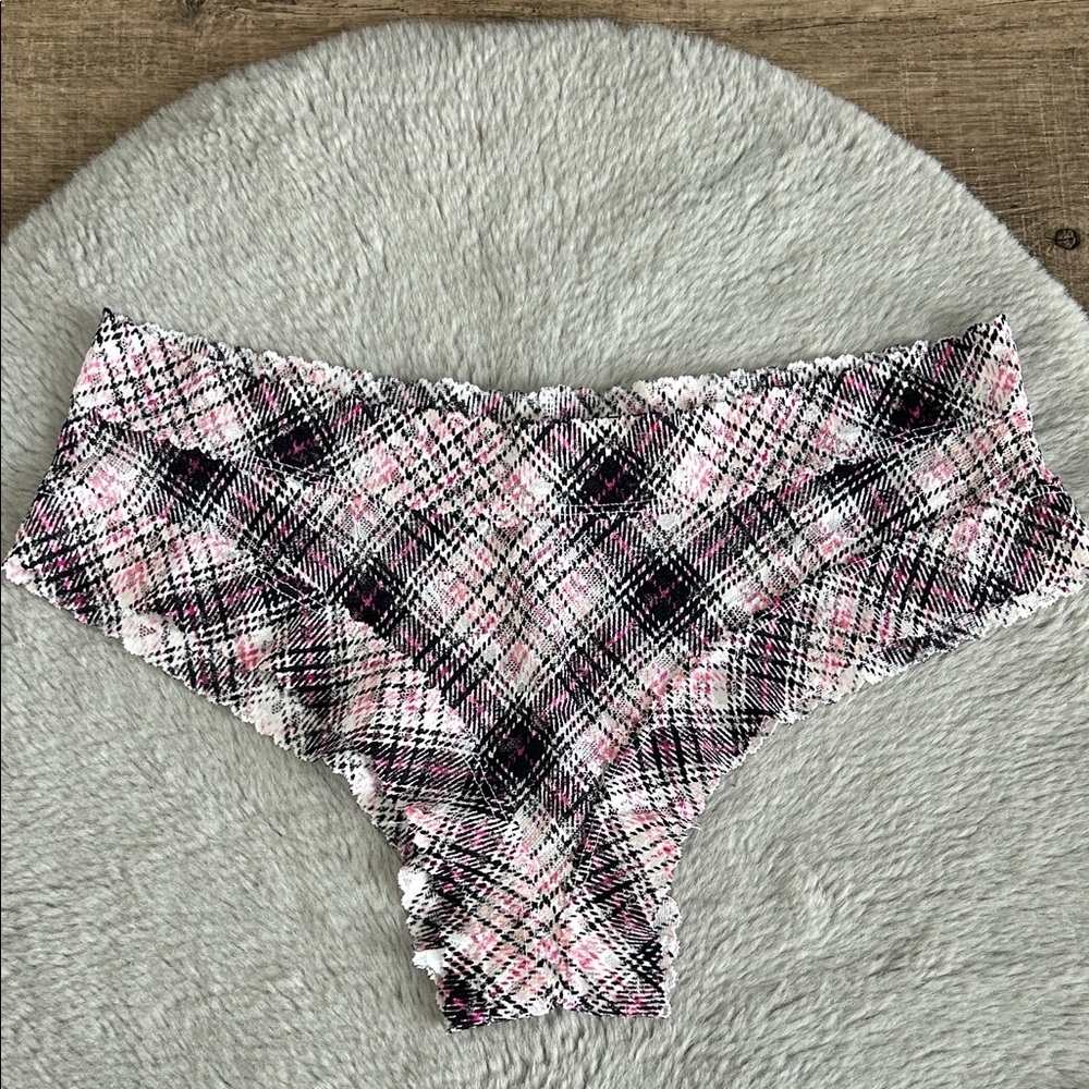 Victoria's Secret Plaid Lace Cheeky Panty L